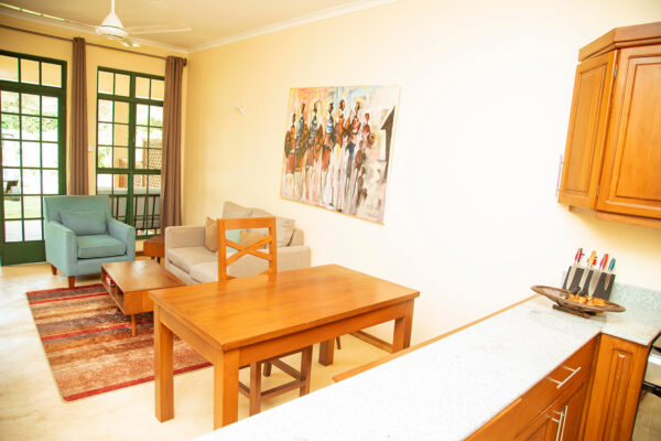 Hibiscus Apartment - Image 3